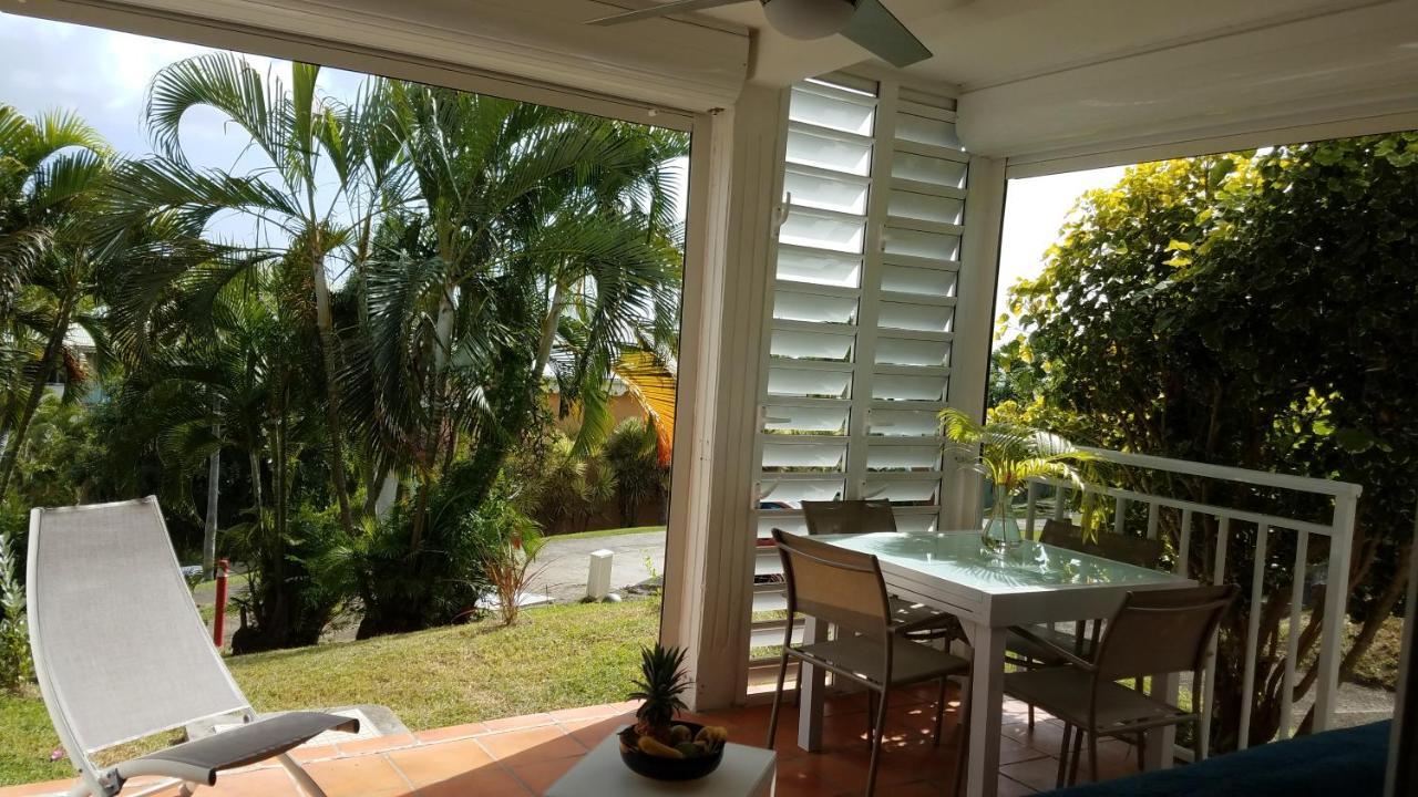Appartement rez-de-chaussée de villa à 1 minute de la plage Saint-Francois  Extérieur photo