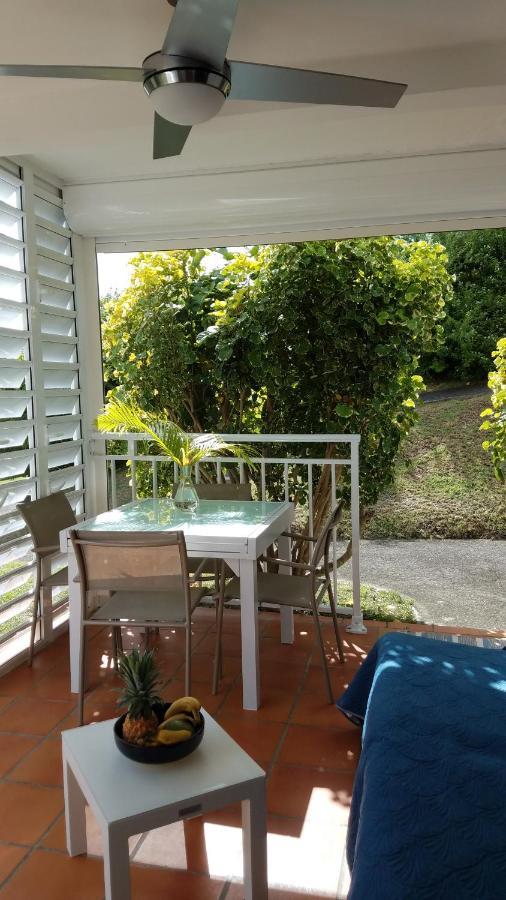 Appartement rez-de-chaussée de villa à 1 minute de la plage Saint-Francois  Extérieur photo