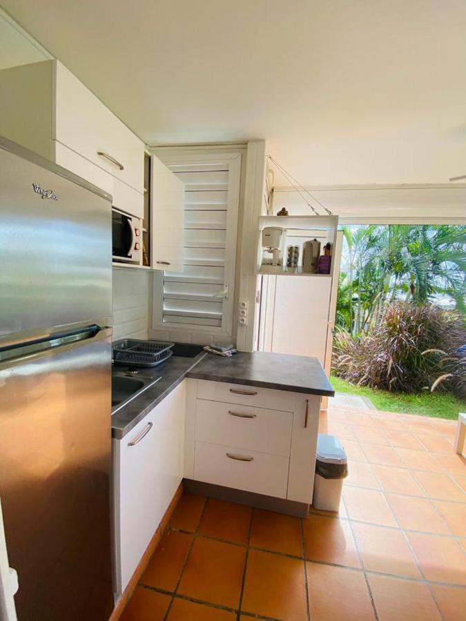 Appartement rez-de-chaussée de villa à 1 minute de la plage Saint-Francois  Extérieur photo